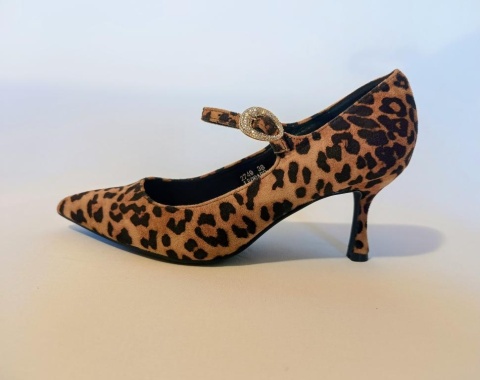 Pantofelki leopard